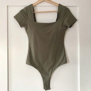 Klassy Network Square Neck Short Sleeve Bramisuit